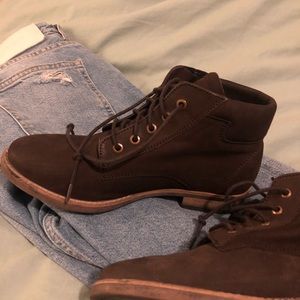 Size 7 brown boots